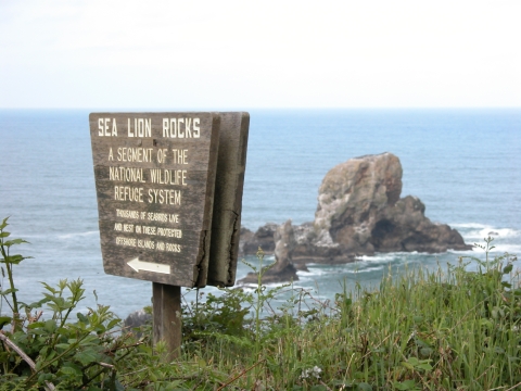 Old Oregon Islands sign